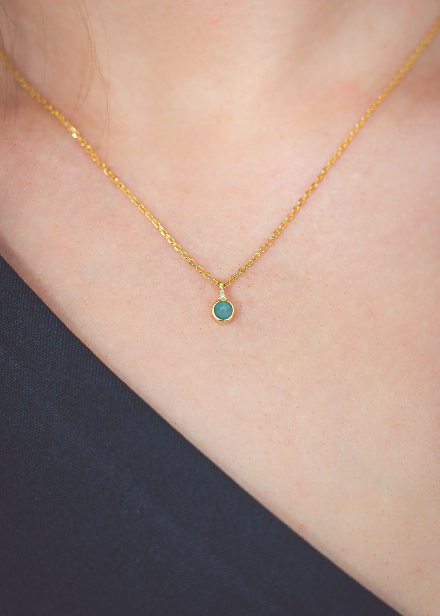 NATURAL TURQUOISE AND DIAMOND DECEMBER PENDANT GOLD