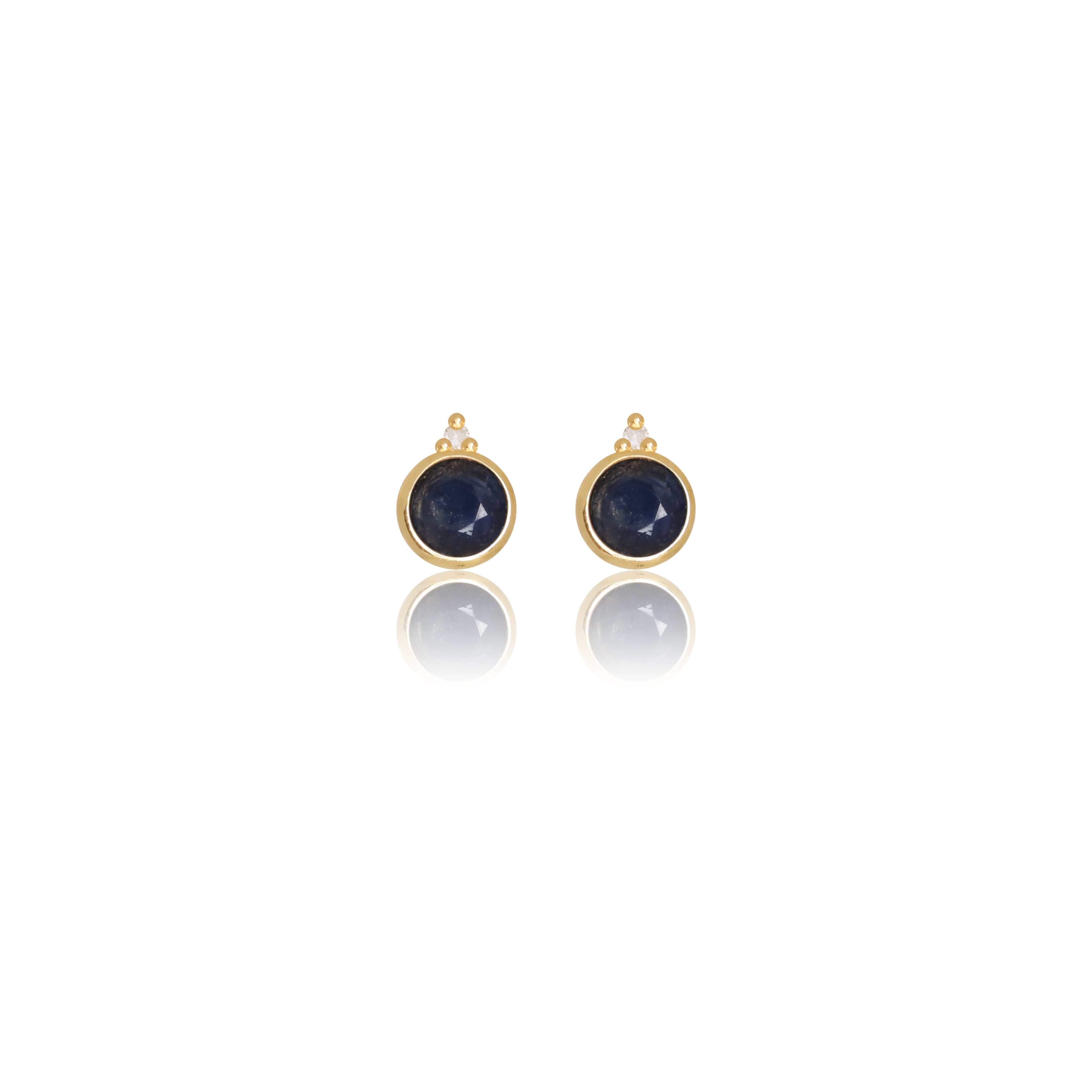 NATURAL SAPPHIRE AND TWO NATURAL DIAMOND SEPTEMBER EARRINGS GOLD