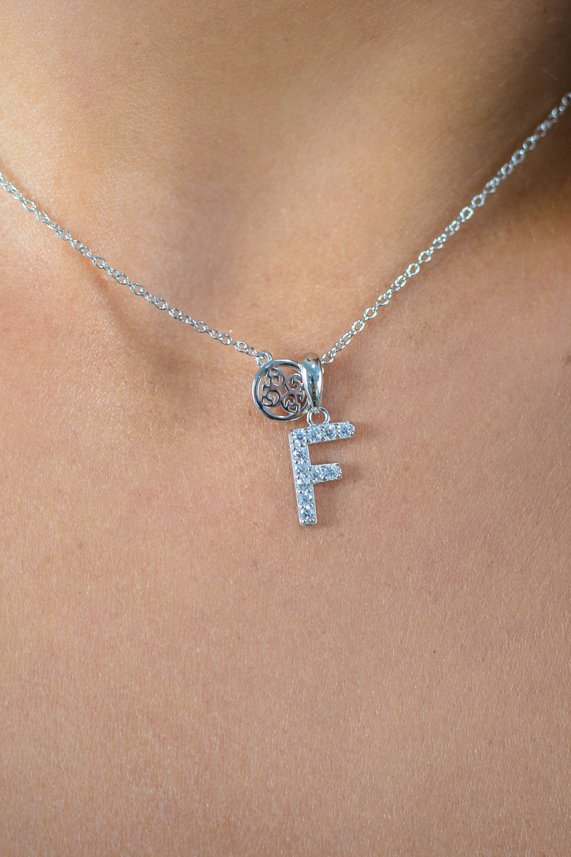 LUXURY LETTERS F INITIAL PENDANT SILVER