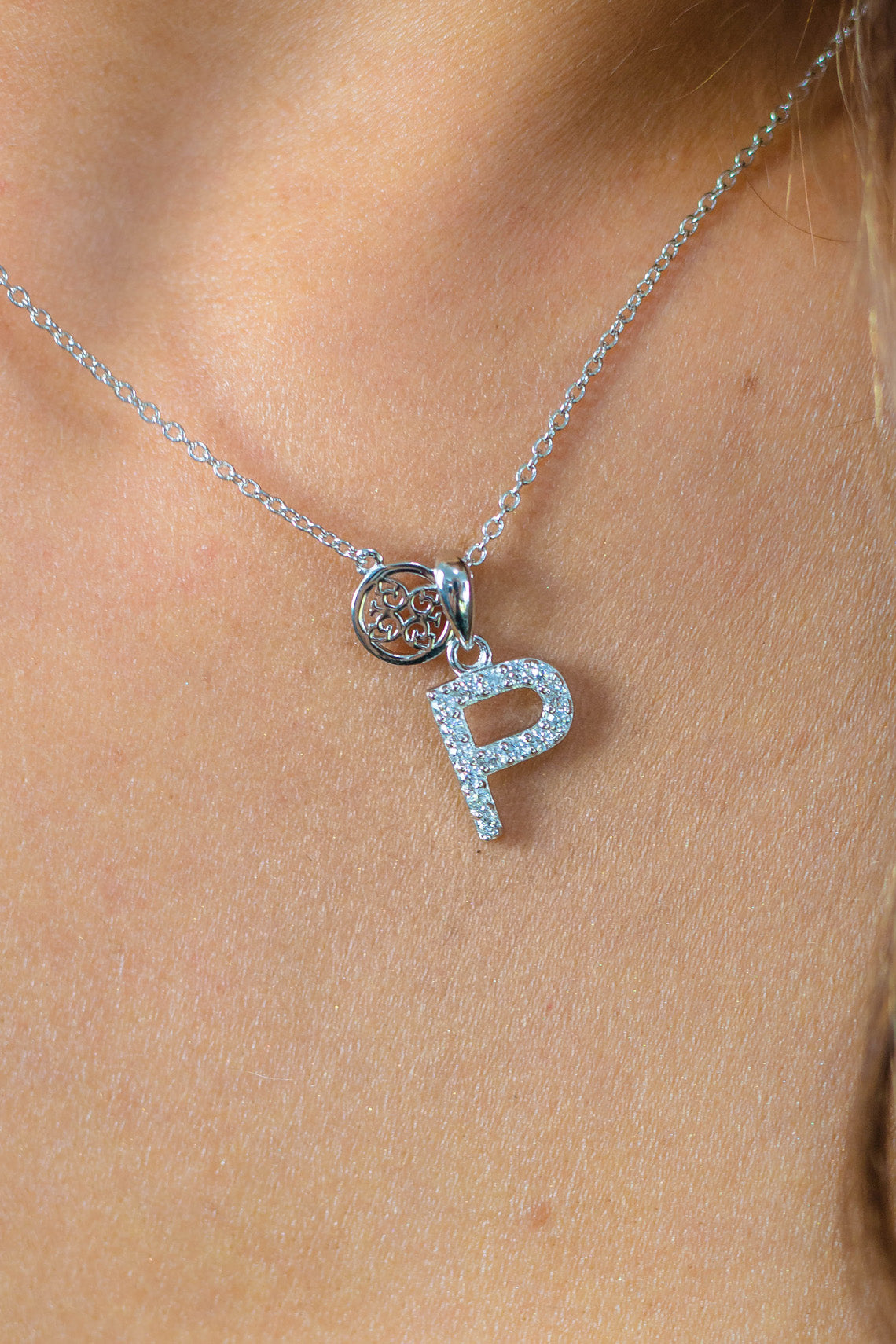 LUXURY LETTERS P INITIAL PENDANT SILVER