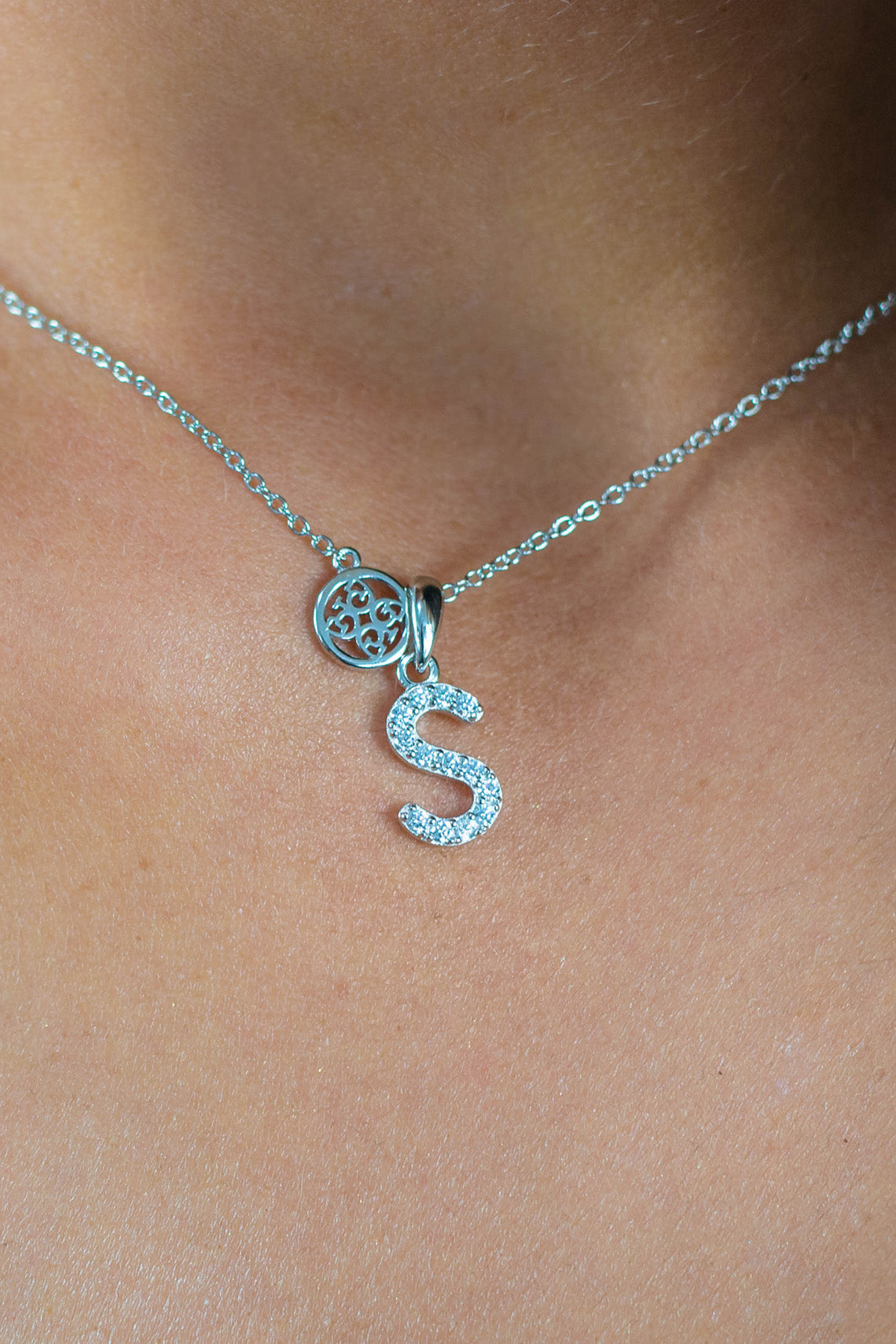 LUXURY LETTERS S INITIAL PENDANT SILVER