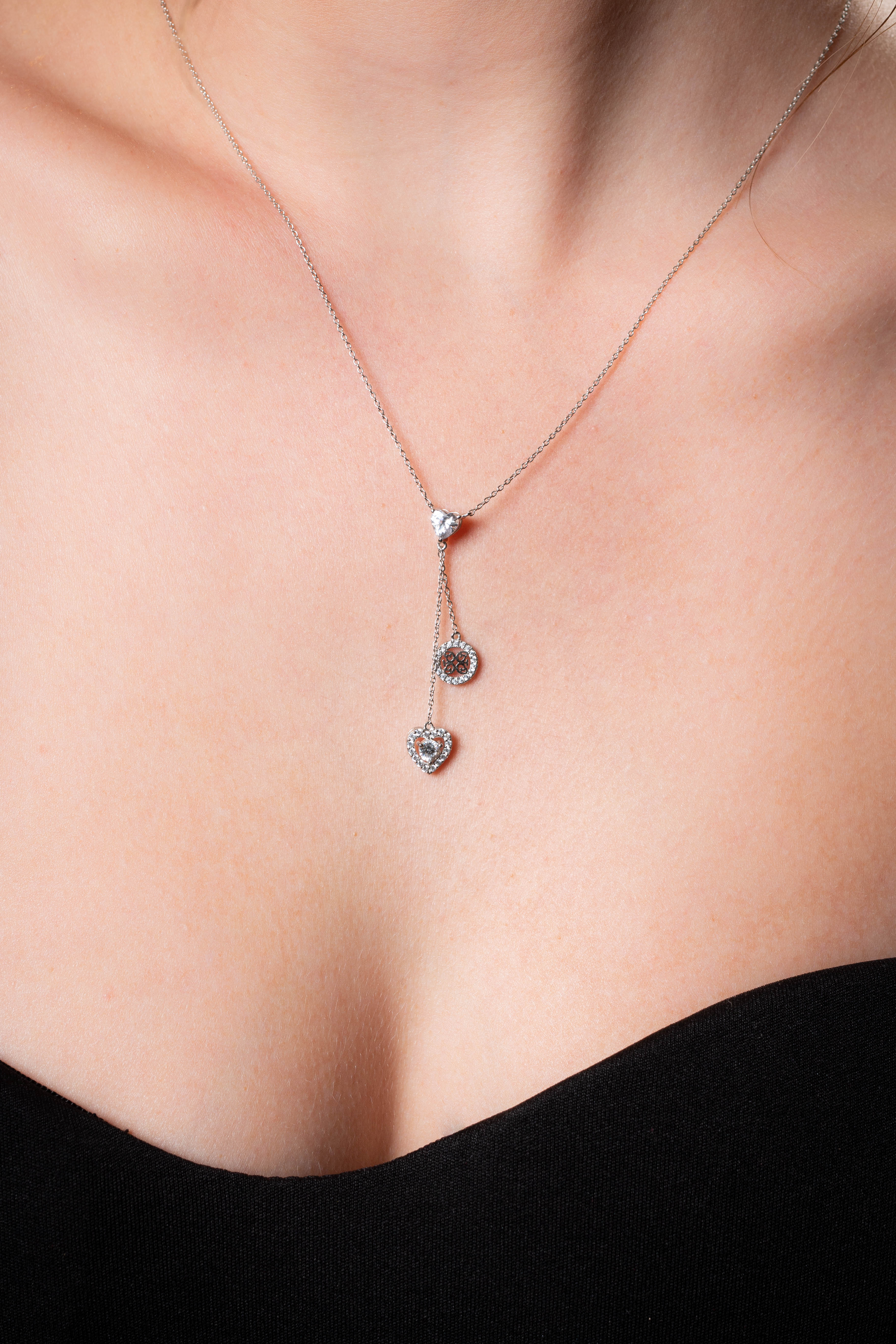 SIGNATURE SEALED WITH A KISS LARIAT SILVER